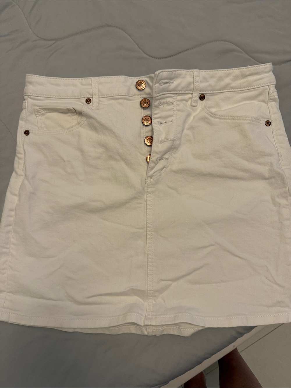 White Button-Front Women’s Skirt